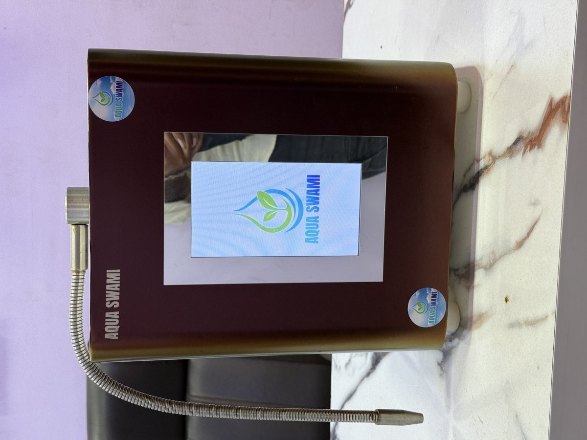 💧 AQUA SWAMI – 7 Plate Platinum Water Ionizer  ✨ Touch Screen Display सह आधुनिक तंत्रज्ञान!  ⚙️ Technical Highlights / तांत्रिक वैशिष्ट्ये:  🔹 Model: AQUA SWAMI – Premium Alkaline Water Ionizer 🔹 Plates: 7 Platinum Coated Titanium Plates 🔹 Display: Smart 
