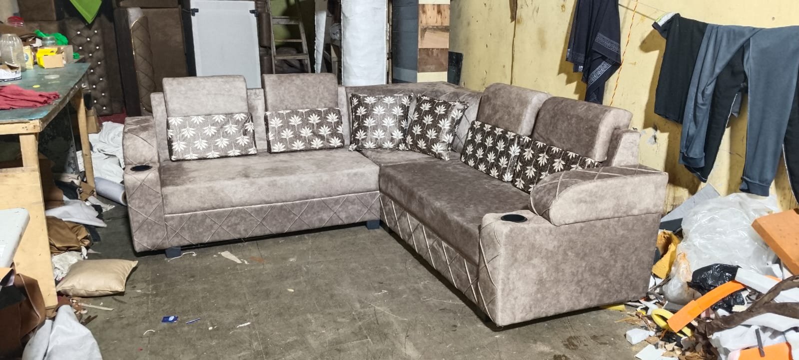 L sofa combed