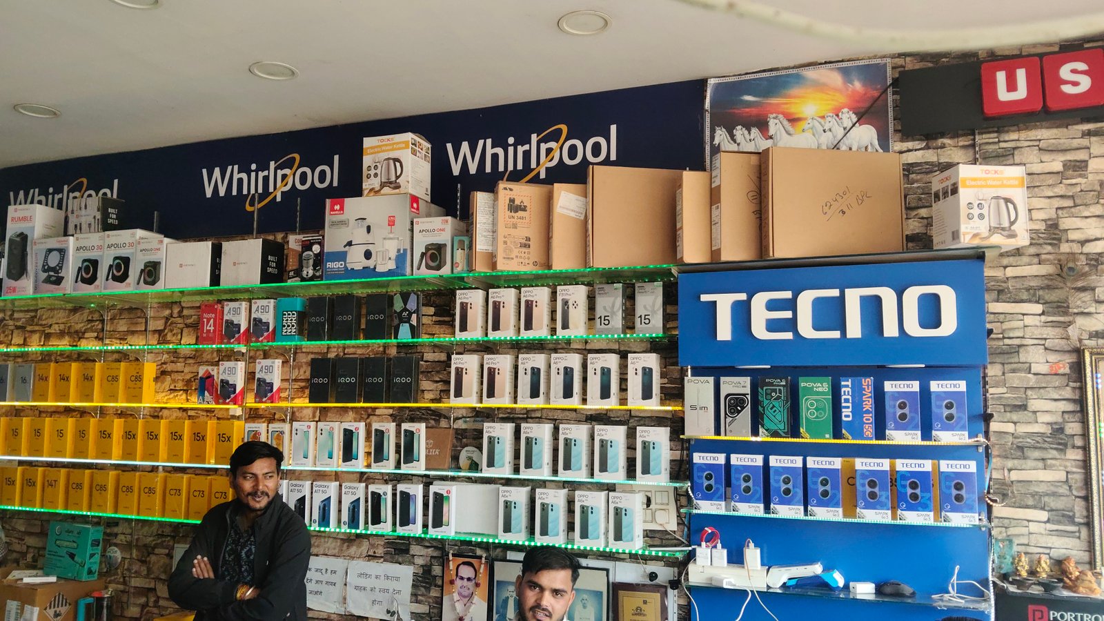 SILVER MOBILE HANDSETS