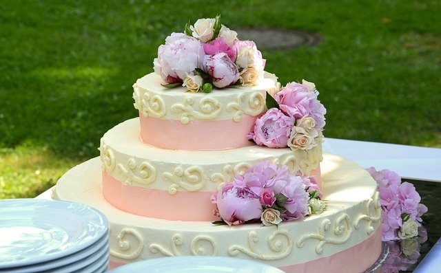 3 layers cake