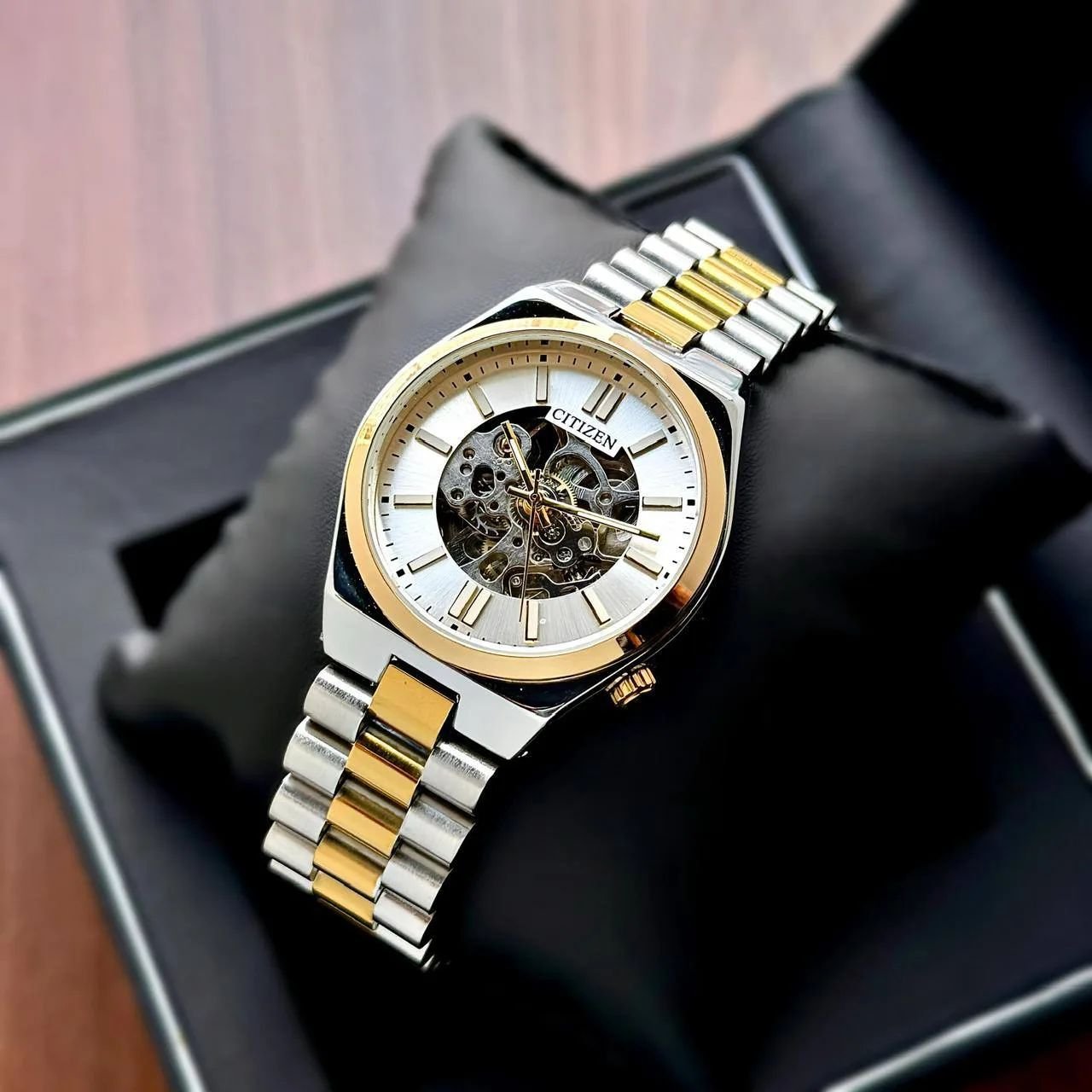 Automatic mens watch
