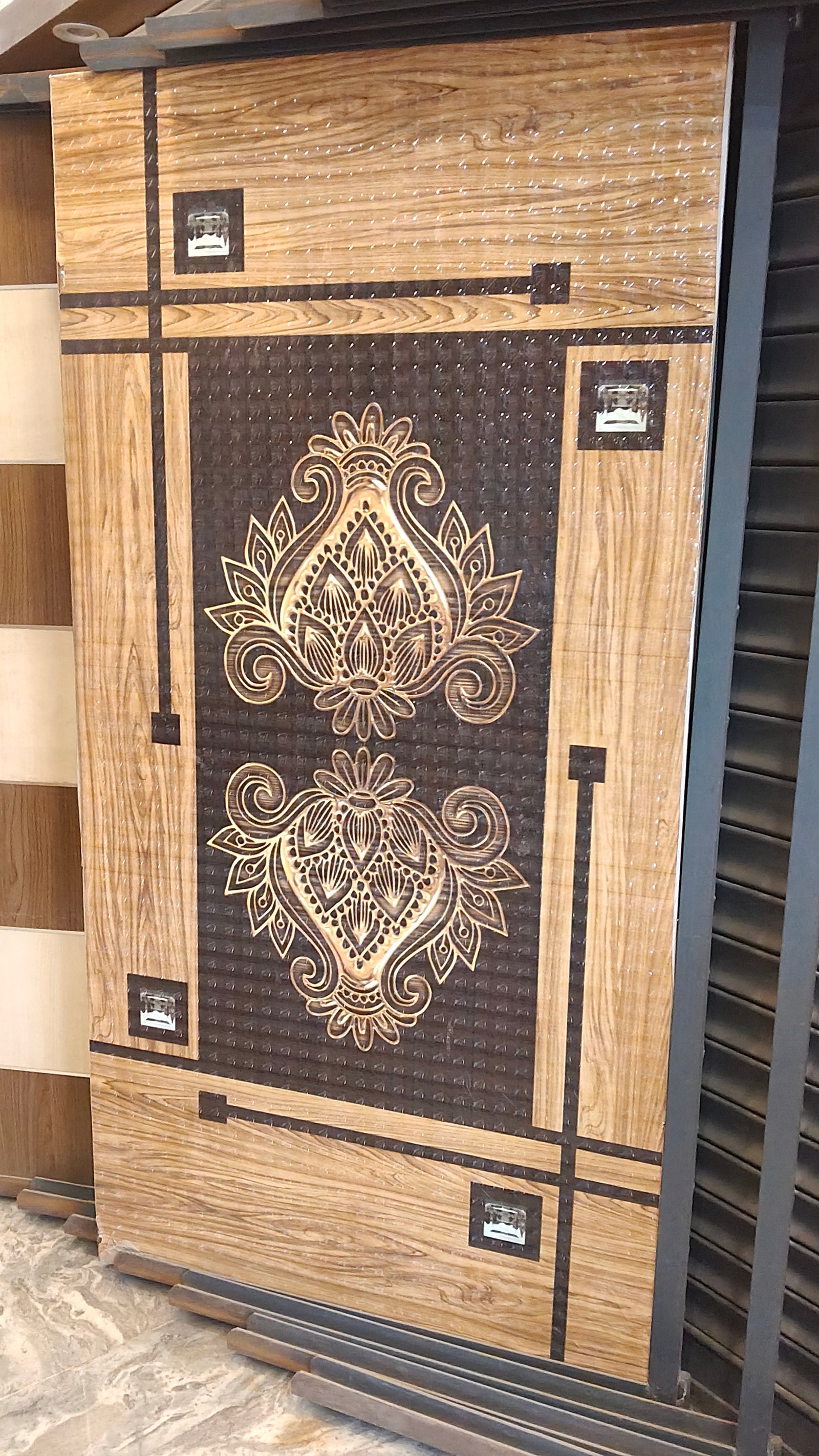 PLY DOORS