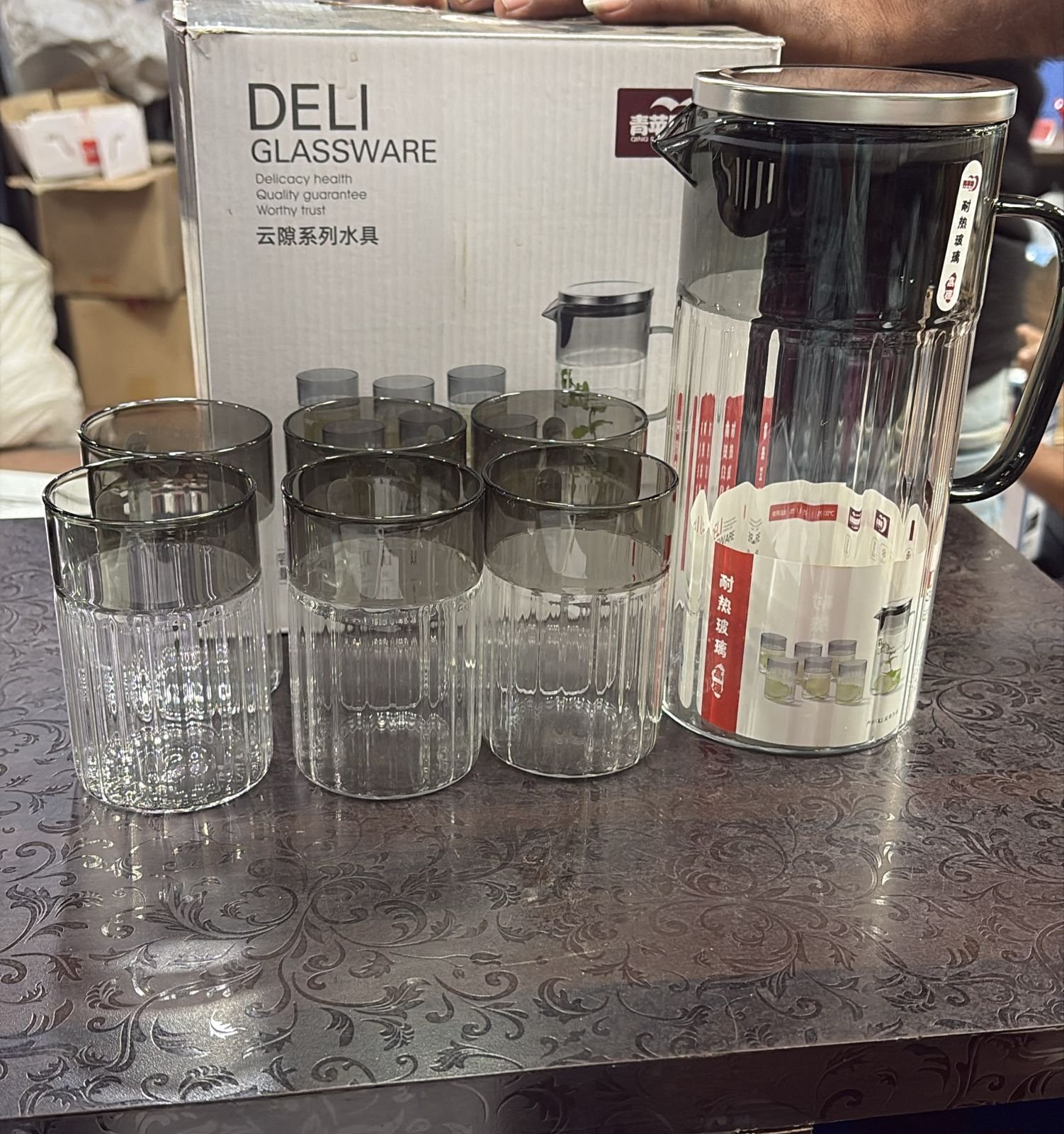 DELEE GLASSWARE