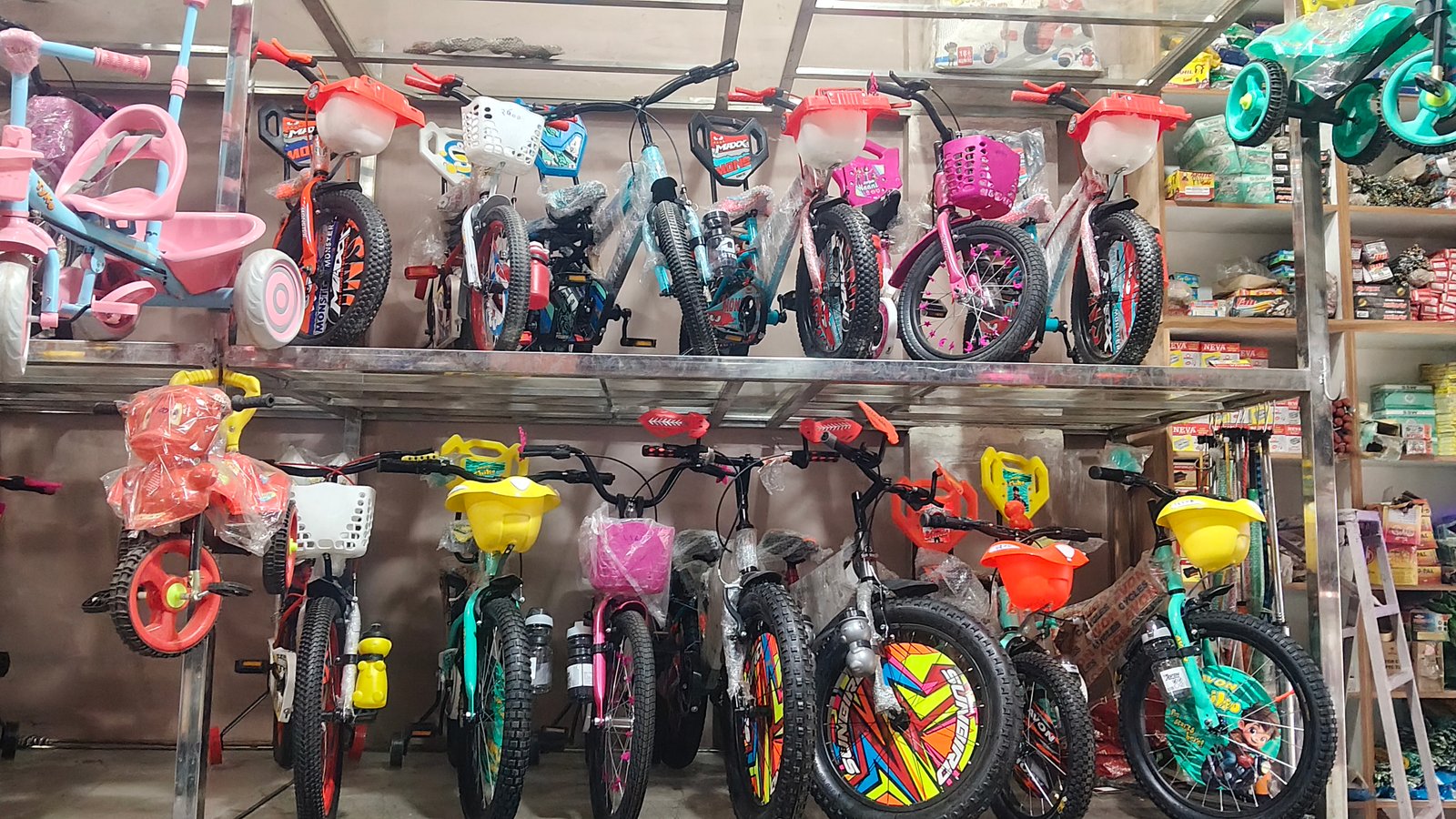 CYCLE SECTION AVON