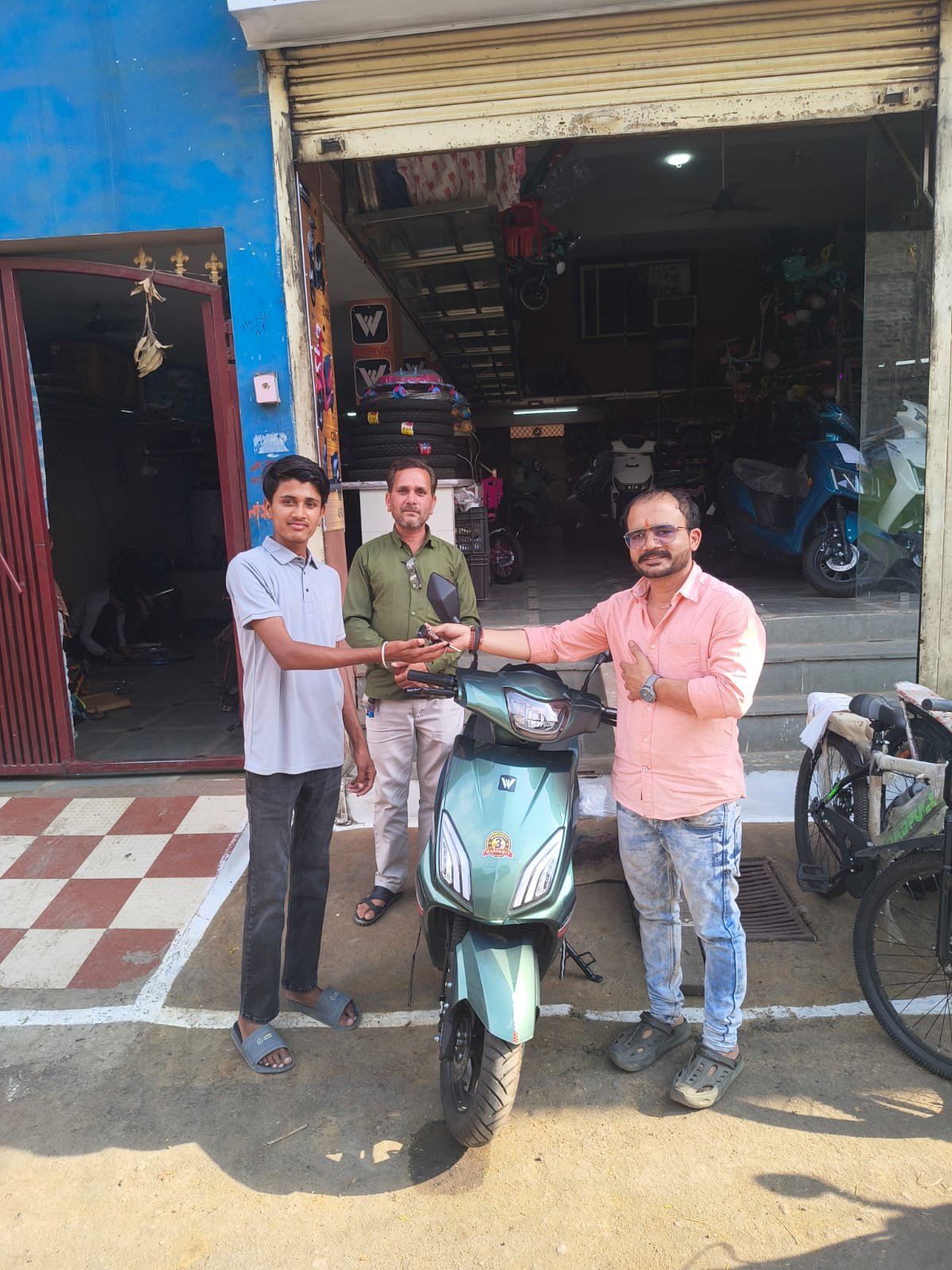 HAPPY CUSTOMER WARIVO