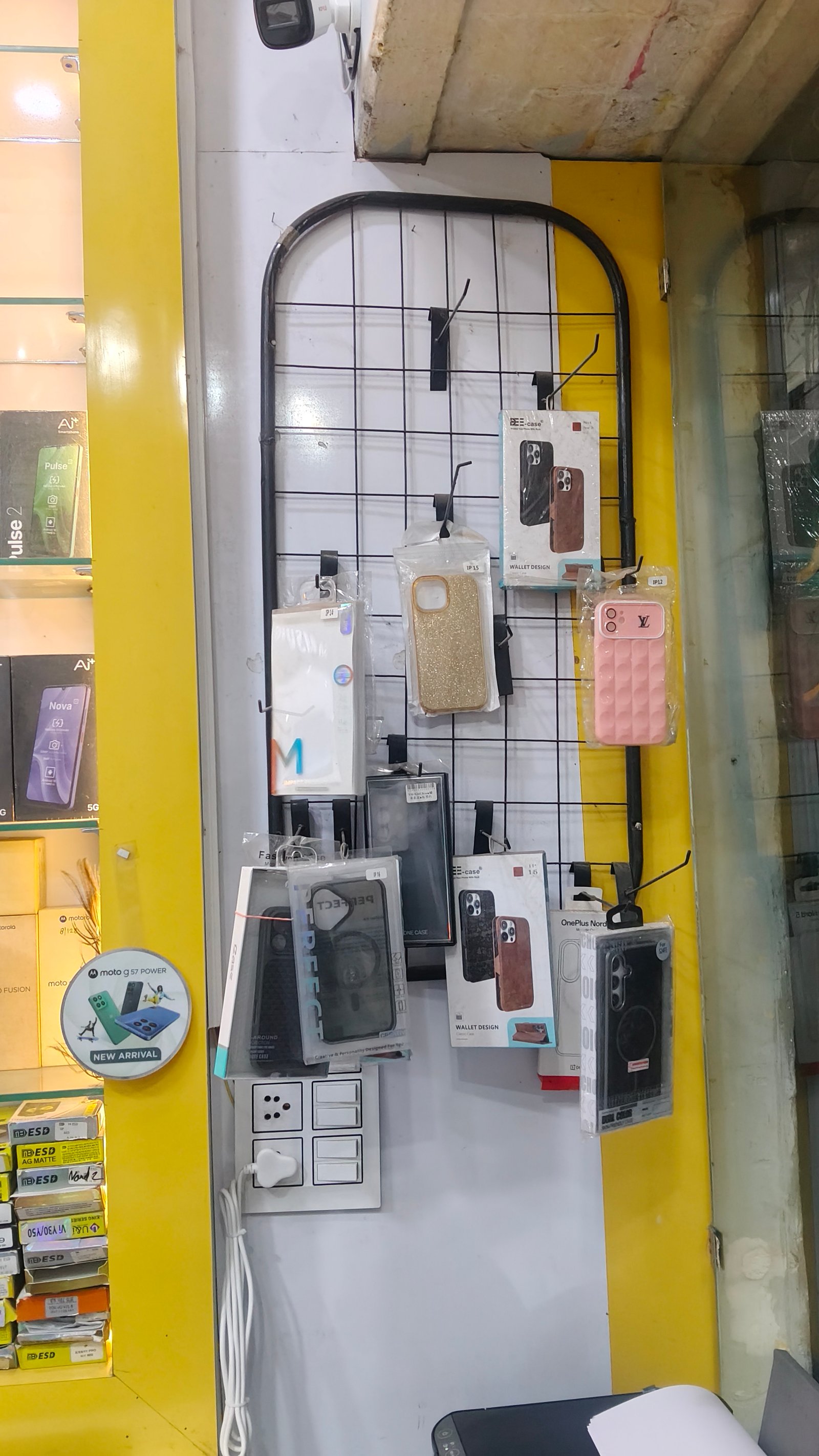 MOBILE COVERS ACCESSORIES