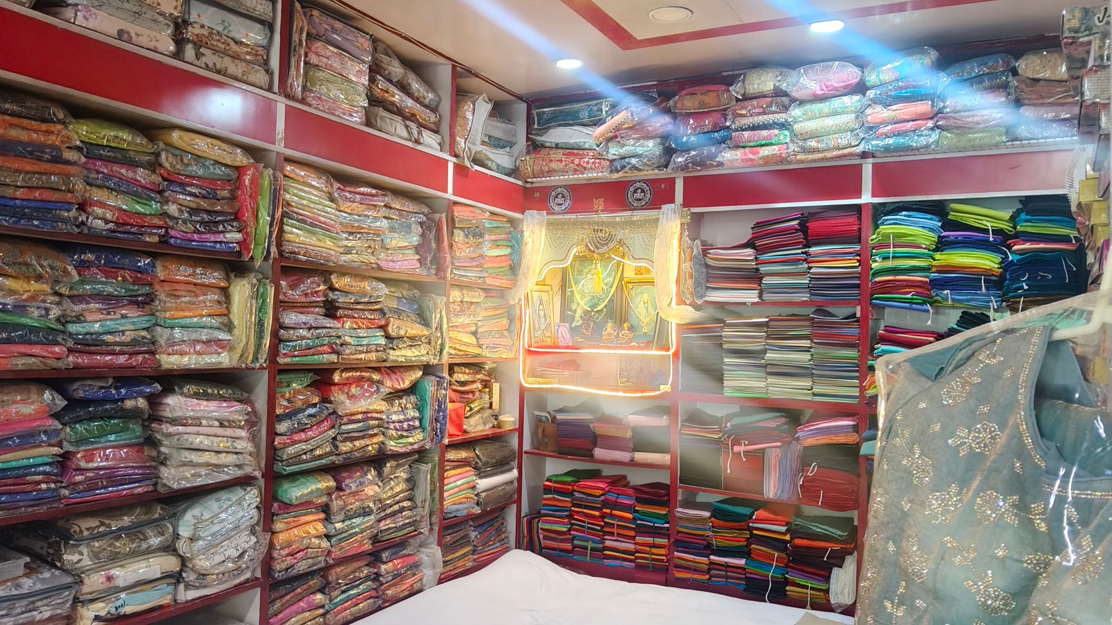 LATEST COLLECTION