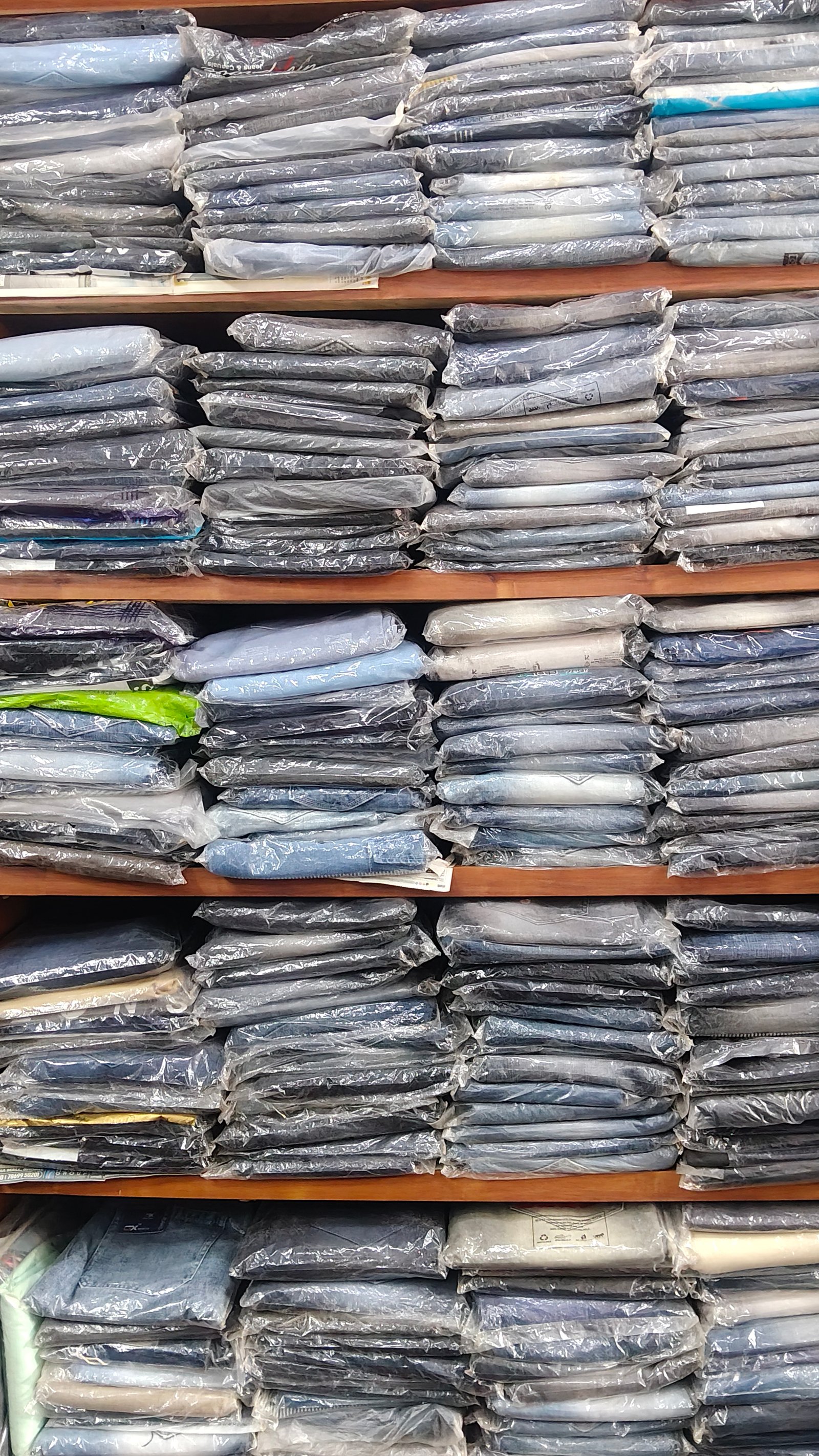NEW COLLECTION JEANS