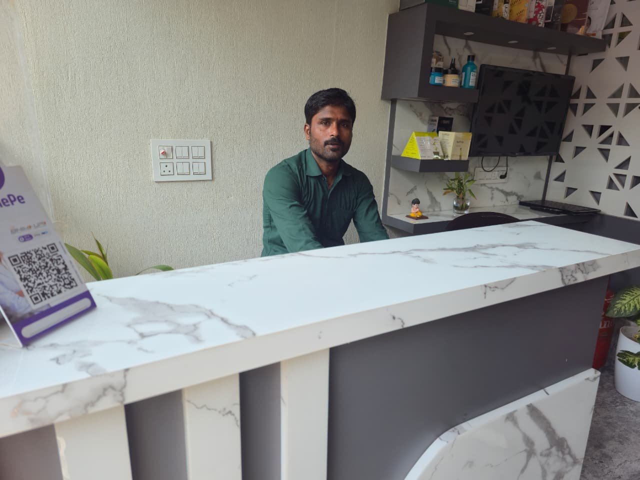 प्रो दीपक सेन