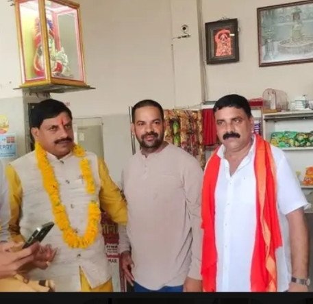 MR.RAMESH YADAV/MAHENDRA YADAV